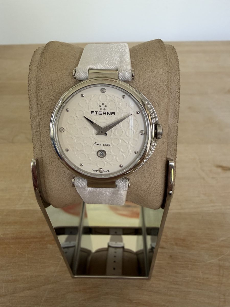 Eterna Orologi: Eterna Grace Quarz Armbanduhr NEU – Nuovo e nell'imballaggio originale da Schaffhausen venduto da oscarstahelag