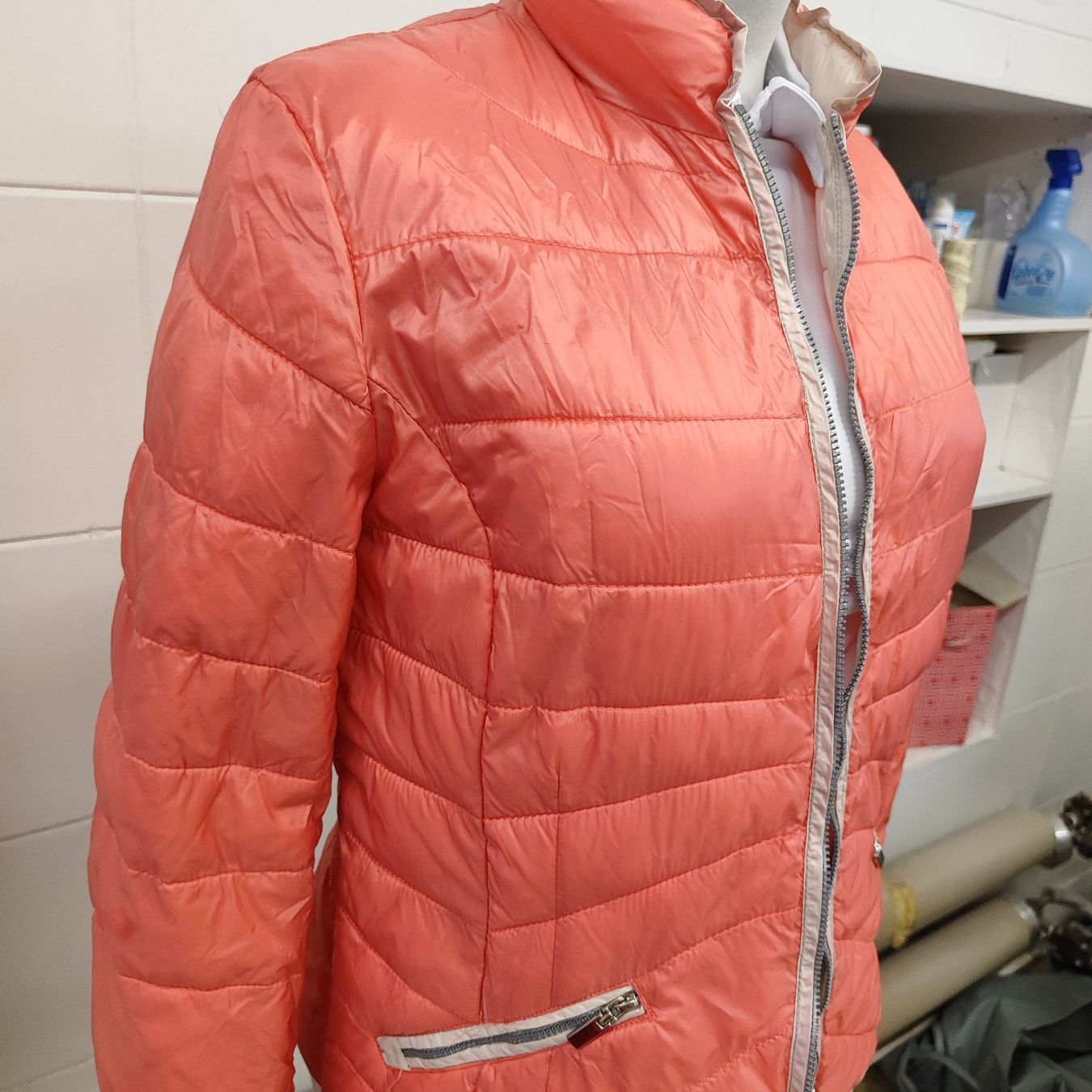 Jacken: Damen Jacke GR 38 – Neu (gemäss Beschreibung) aus Langnau am Albis von Judithsebi