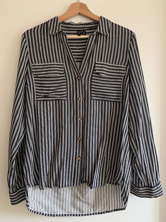 Blusen: Vero Moda Bluse M NEU – Gebraucht aus Bern von User84