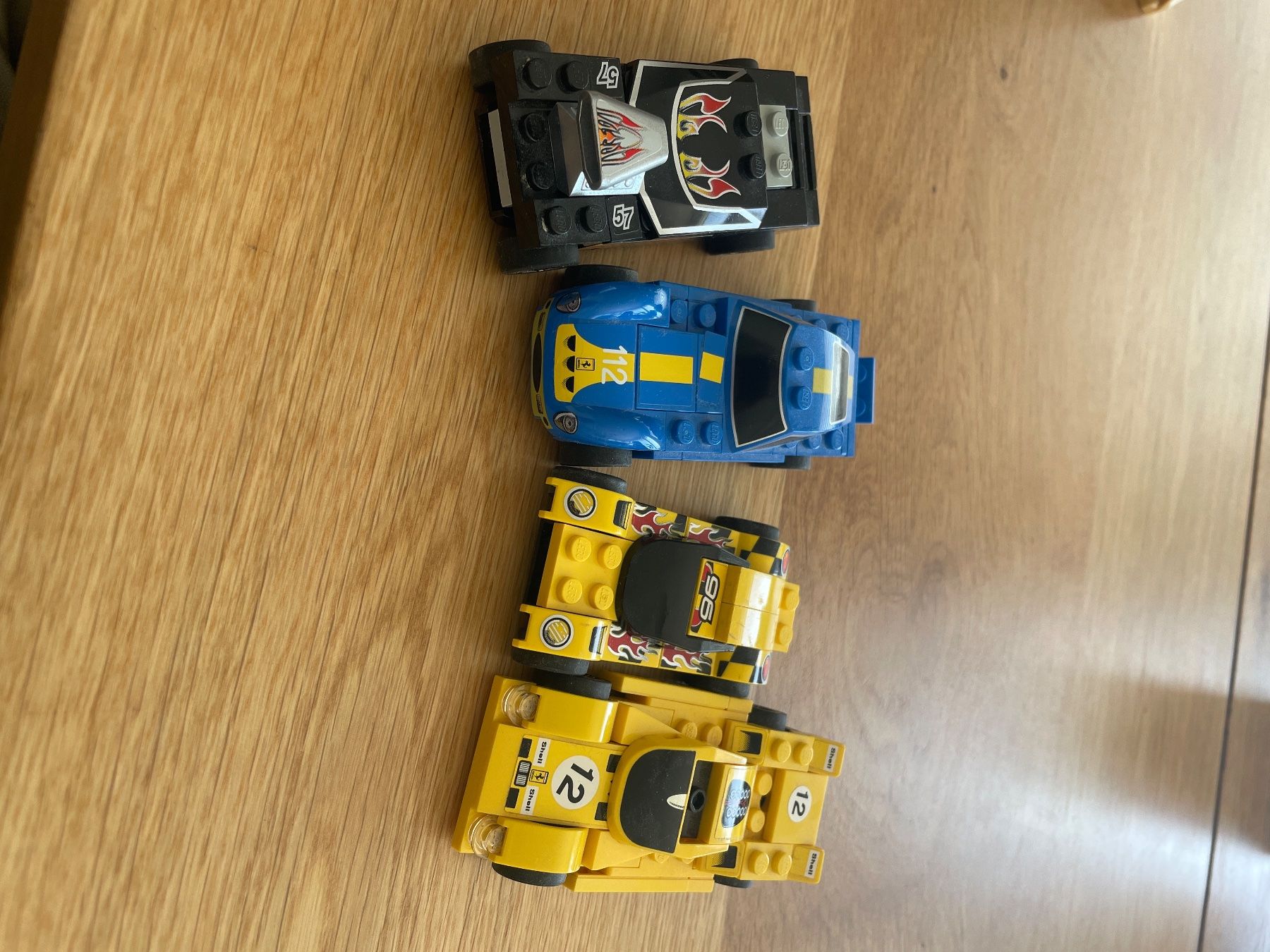 Lego Baukästen: Lego: Lot de 4 voitures de course vintage – Gebraucht aus Le Vaud von Guillaume-1988