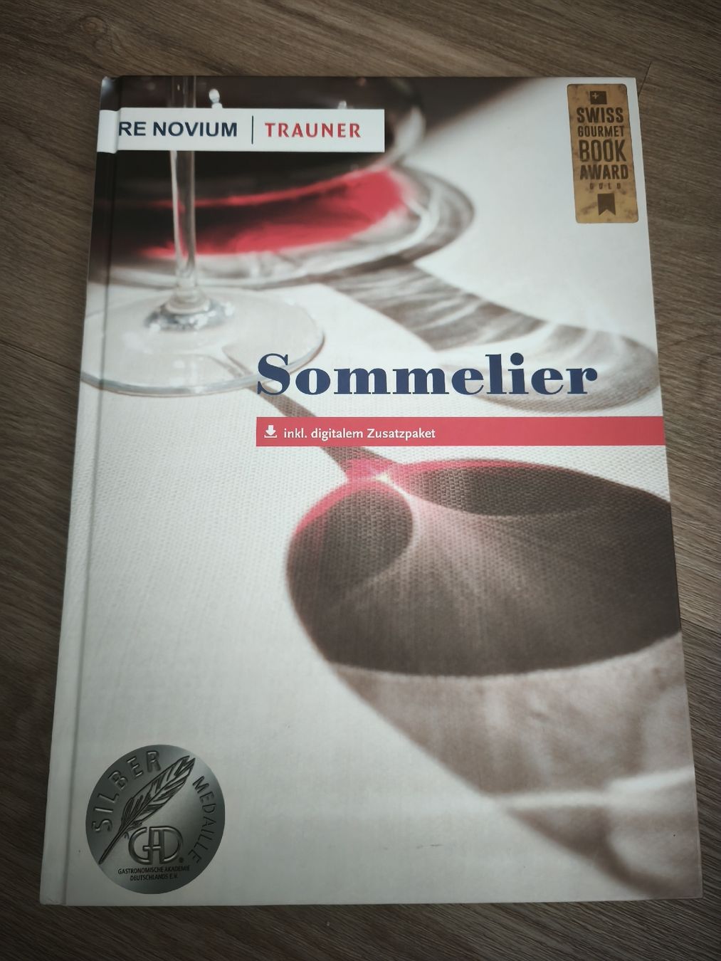 Livres: Lehrbücher für den Service – D'occasion à Gossau SG par rahel.schwendimann 3