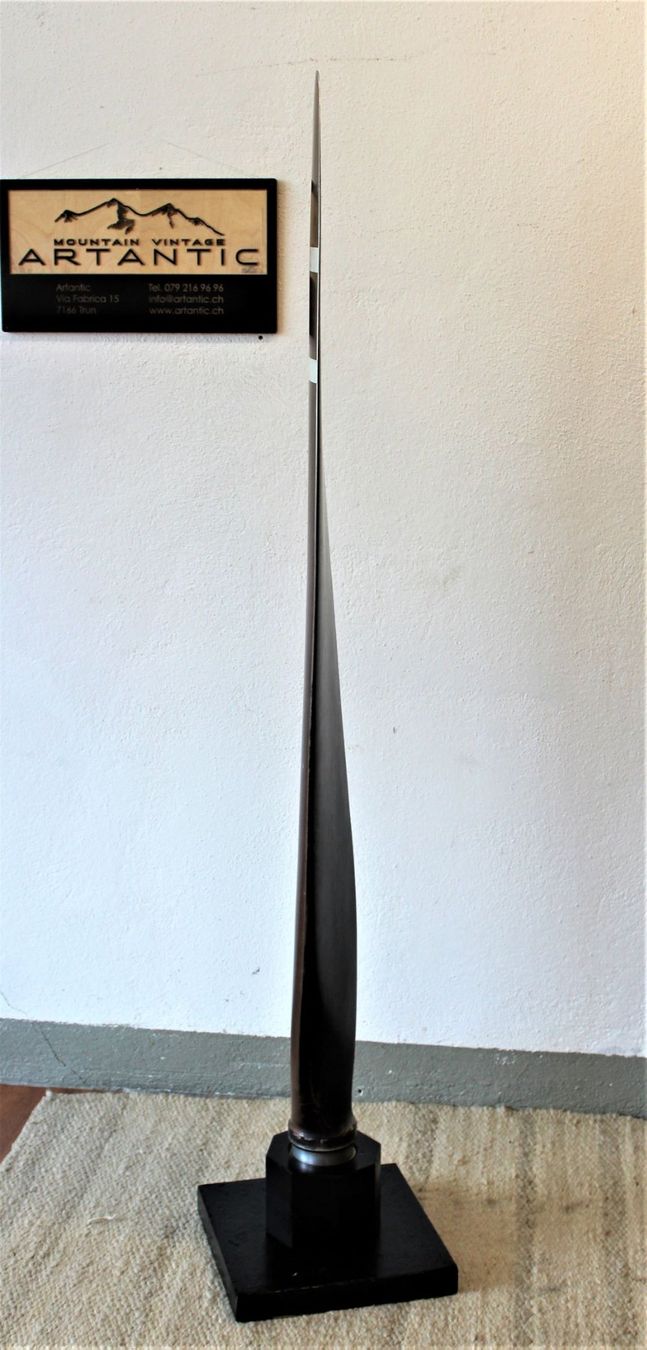 Tutte le decorazioni: Propeller, Flugzeugpropeller. Metall auf Sockel. – Usato da Trun venduto da artantic 1