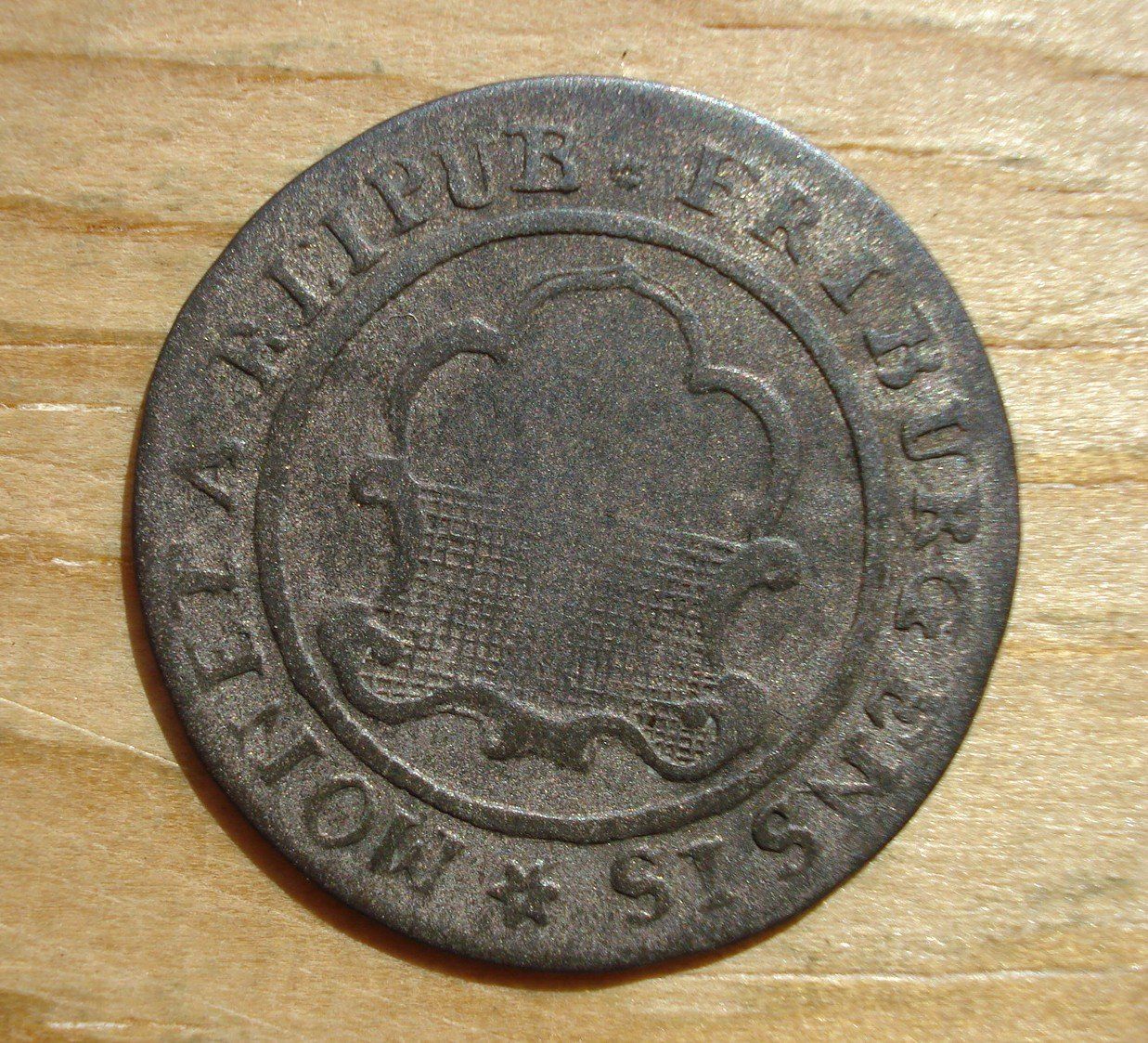 Tutti le monete: (D3) Freiburg Halbbatzen 1774 – Usato da Erlach venduto da Net-Coins 1