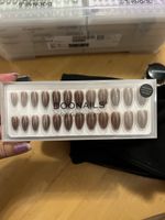 DOONAILS Short Almond Soft Gel Press Ons Neu