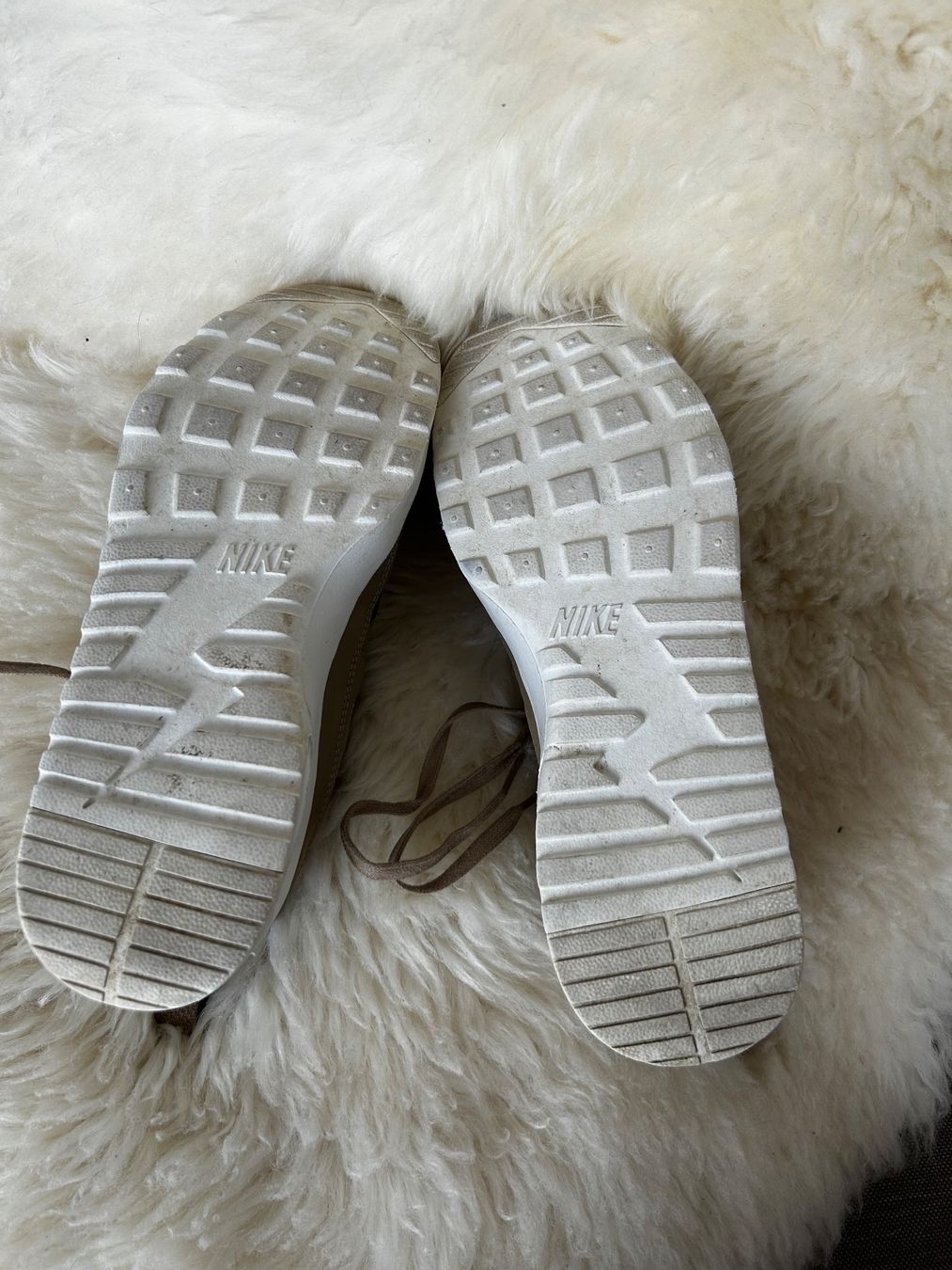 Nike Scarpe da donna: Nike Air Max Thea Sneaker Gr. 38 – Usato da Roggwil BE venduto da Jessica085 7