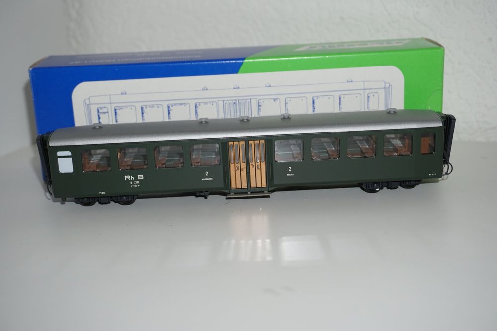 stl-2203-2-rhb-b-2322-mitteleinstiegswagen-gr-n-h0m-gebraucht-in