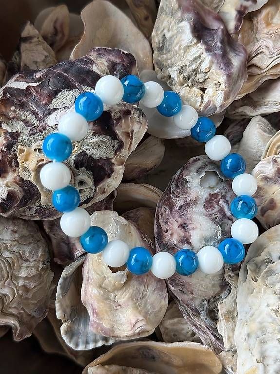 Armbänder & -reifen: Perlenarmband Handgemacht dualcolor – Gebraucht aus Luzern von ONATTRADE