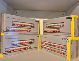 Trix H0: Swiss Express 10tlg Digital mit Innenbeleuchtung.