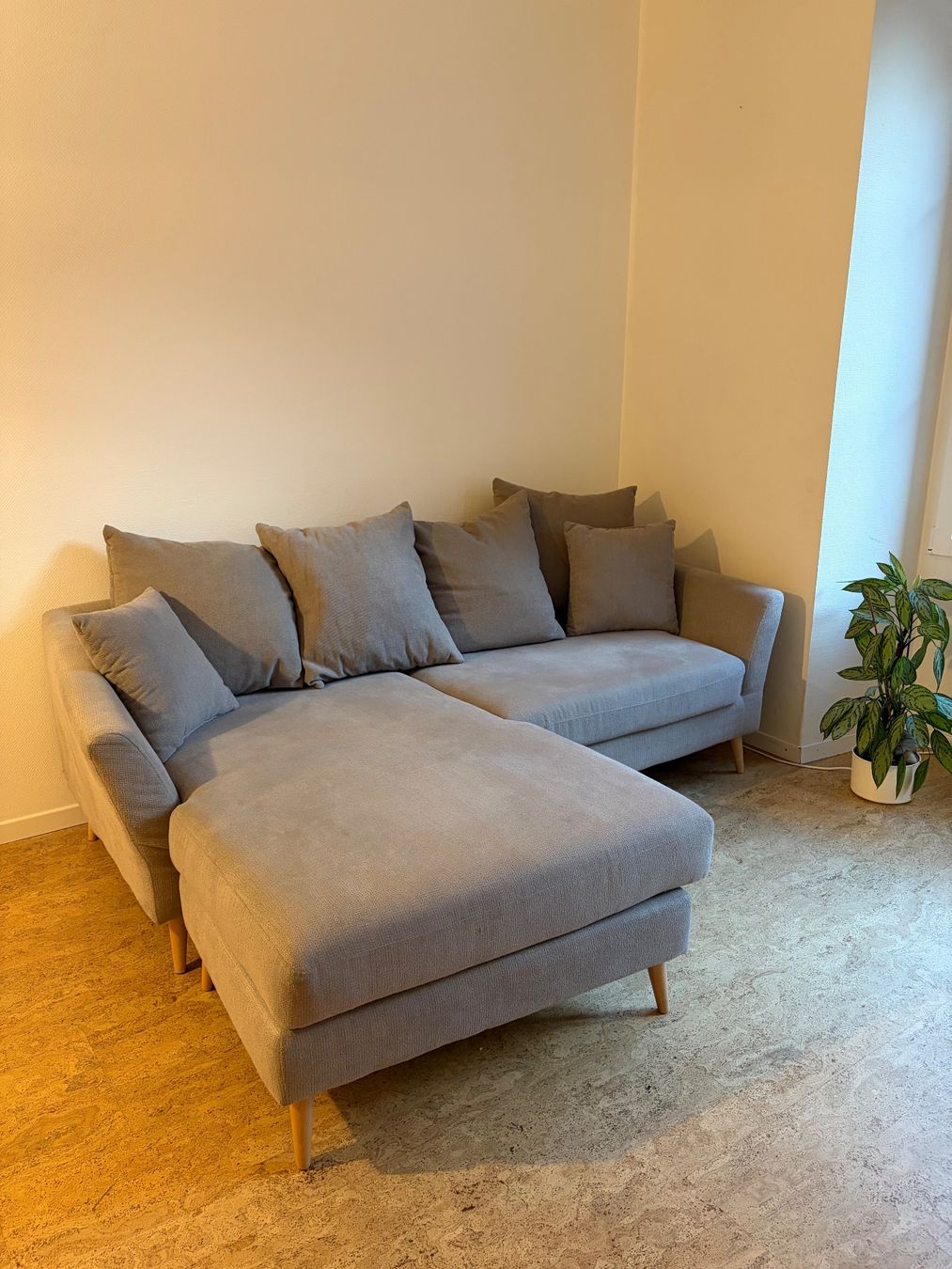 Divani: Bequemes Ecksofa in grau – Usato da Luzern venduto da col_ls7l 1
