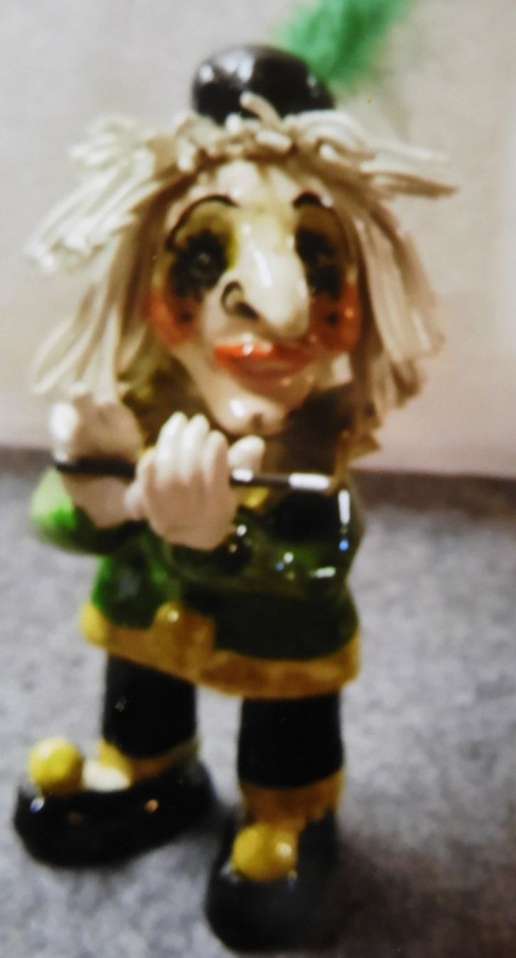 Statuette: FASNACHTSFIGUR Pierrot Piccolo 15-18cm,  EINZELSTUCK – Nuovo (secondo la descrizione) da Ettingen venduto da 1985printemps 2