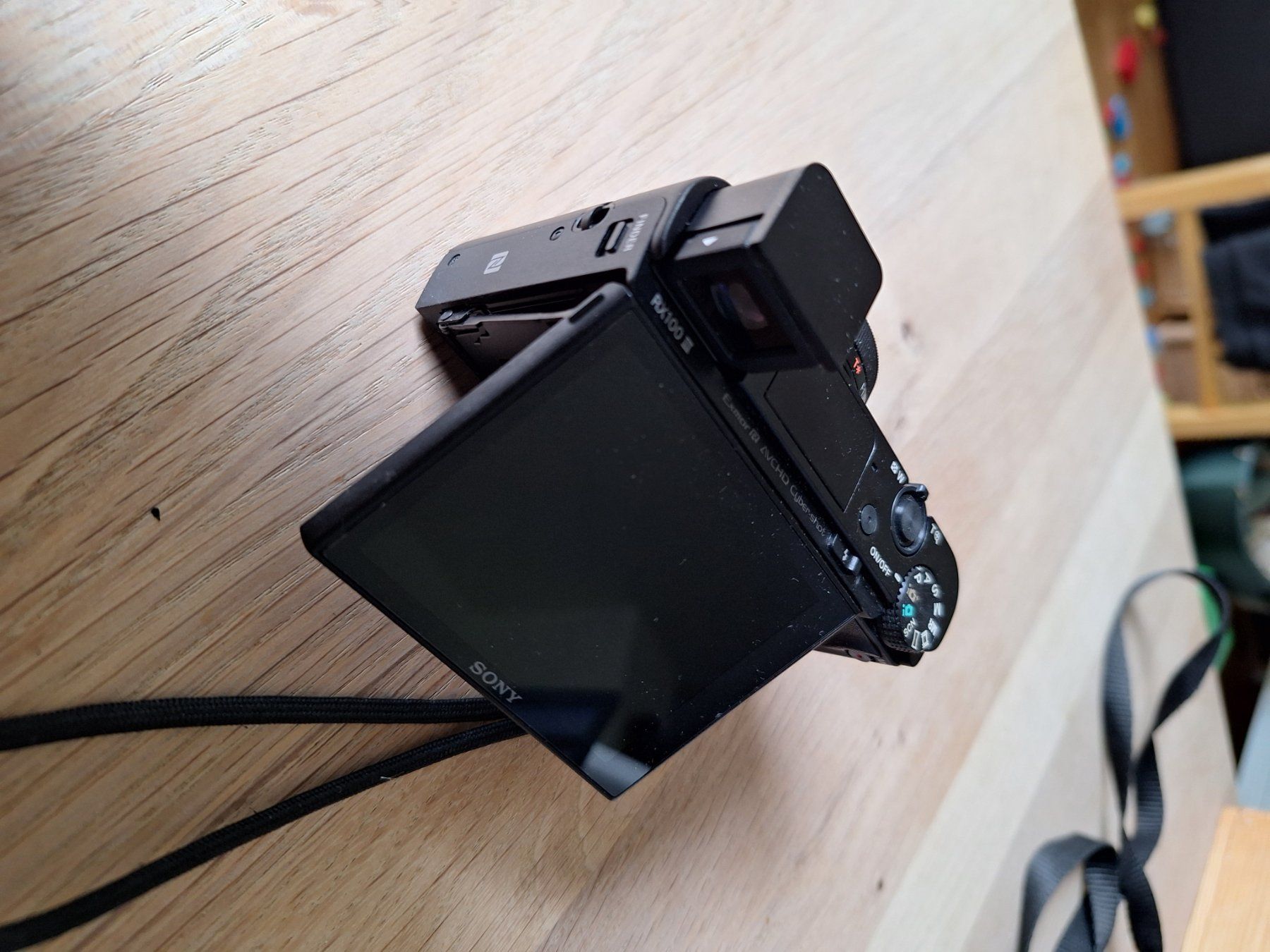 Sony Appareil photo: Sony Cyber-Shot DSC-RX100M3 Kompaktkamera – D'occasion à Ittigen par Michel0120 4