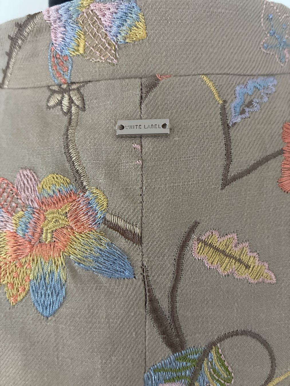 Giacche: Leinen Long-Blazer von White Label Gr 42 – Usato da Davos Platz venduto da nanigl 4