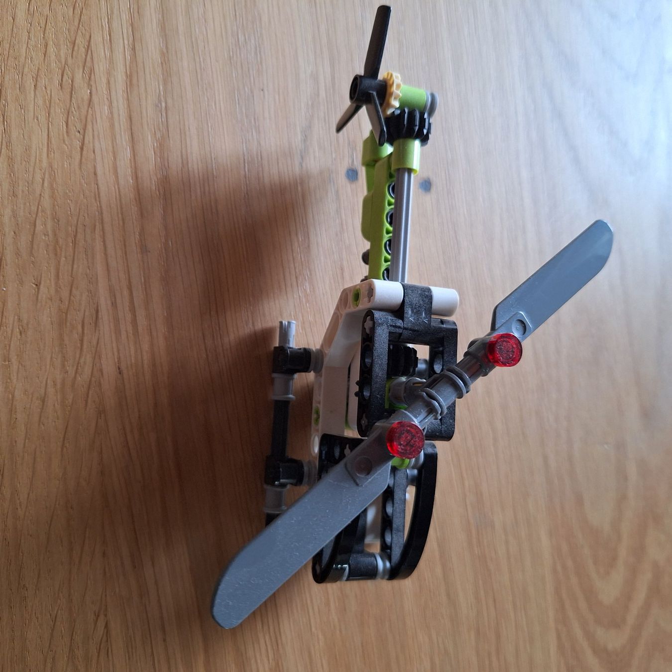 Lego Giocattoli: LEGO Technic Helicopter guter Zustand – Usato da Hettenschwil venduto da Schneuggi2 4