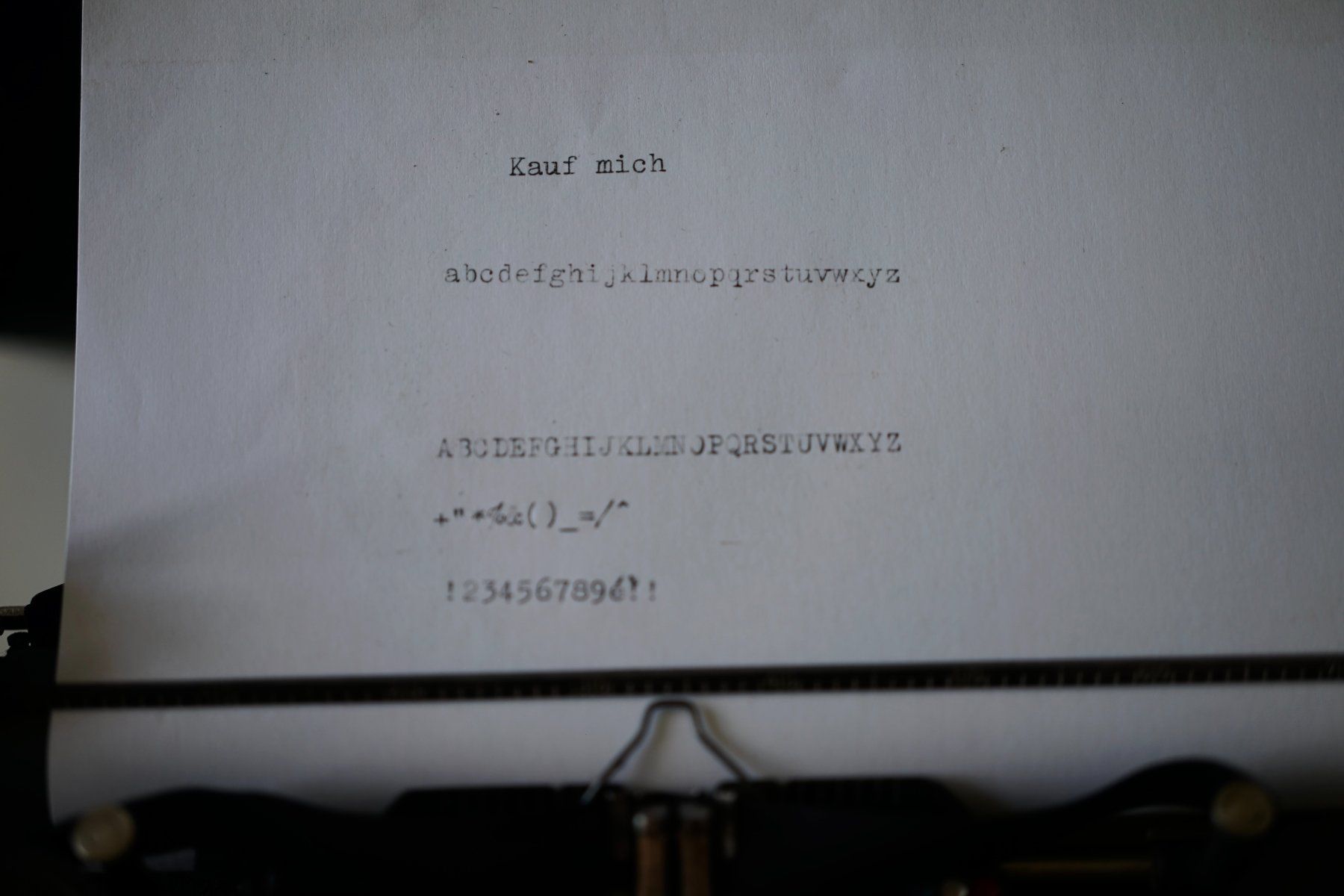Erika Macchine da scrivere: Erika Naumann Schreibmaschine, funktioniert – Usato da Frauenfeld venduto da Camel16 2