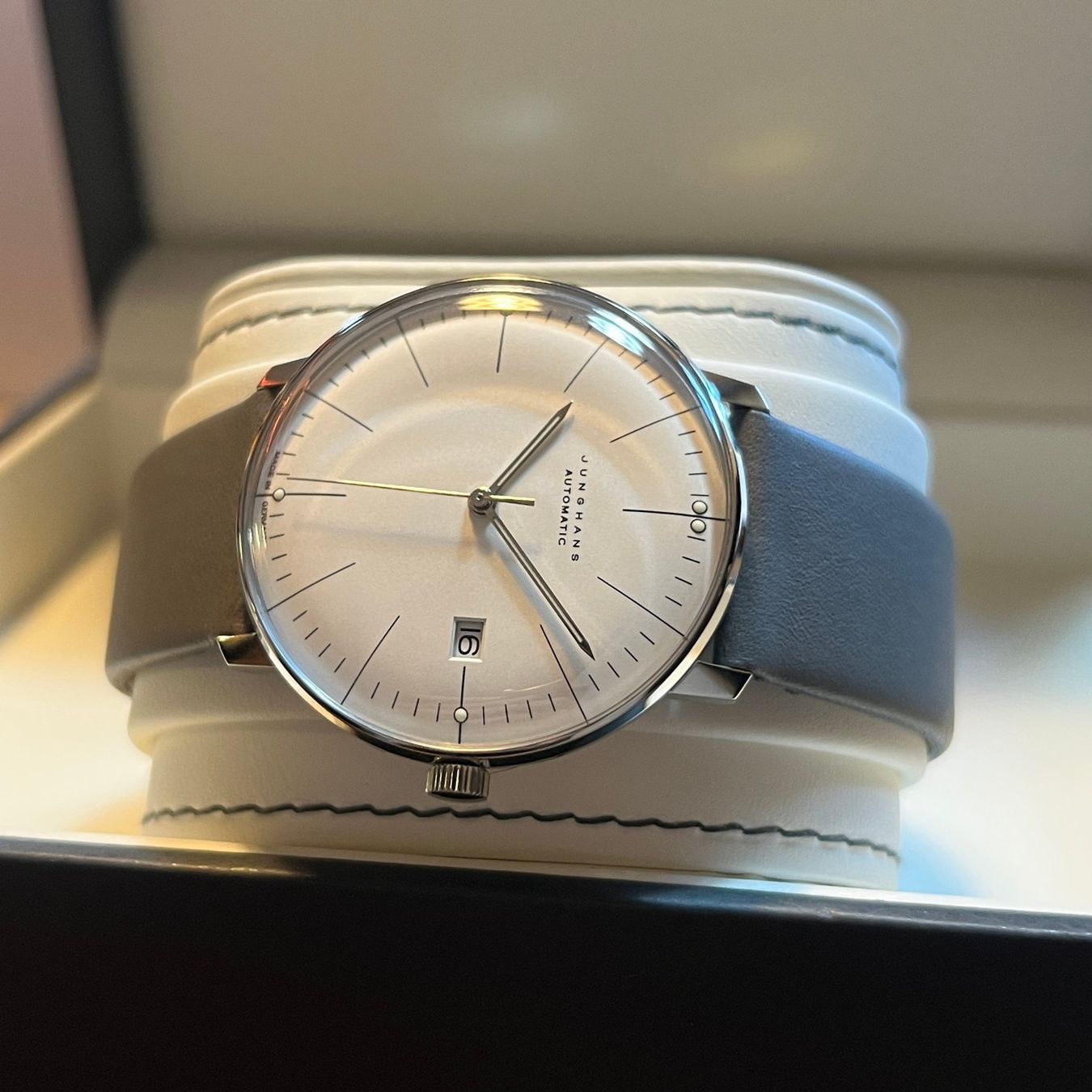 Junghans Montres: Junghans Max Bill Automatic Full Set 027/4002.48 – D'occasion à Carouge GE par Watchaser 6