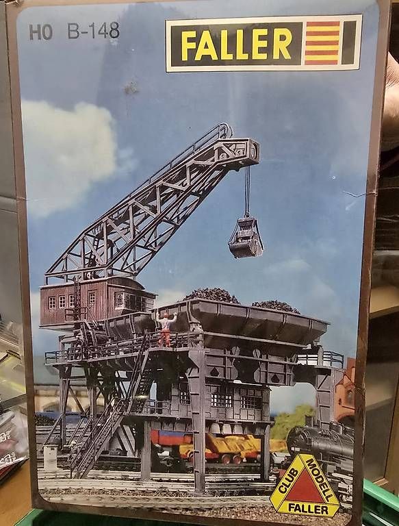 Modellini di ferrovie: Bekohlungsanlage – Usato da Chur venduto da marilandroland59
