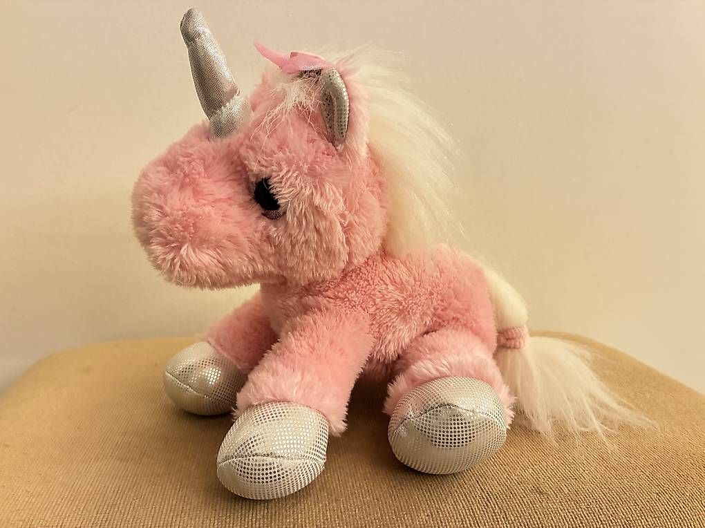 Spielzeuge: Stofftier Einhorn rosa mit Haar-Accessoires  – Neu und originalverpackt aus Schmiedrued von Giorda