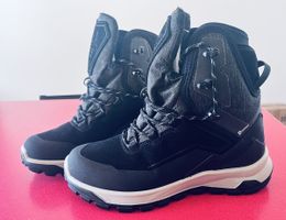 Quechua SH900 Winterstiefel Gr. 42 – wasserdicht & sehr warm