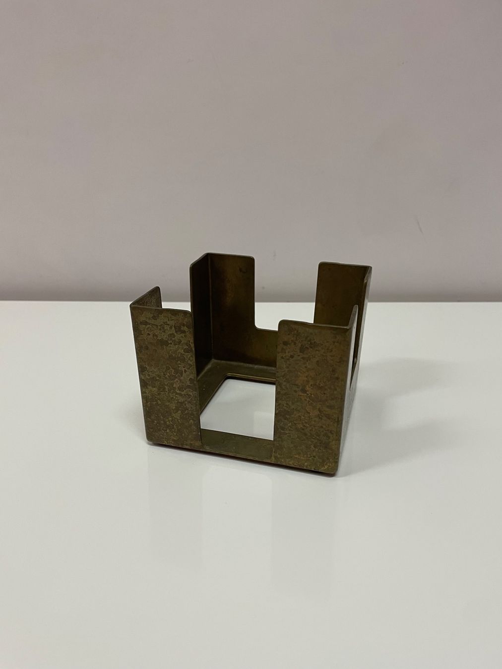 Fixations: Vintage Messing Zettelbox Notizzettelhalter mit Patina – D'occasion à Zürich par Vintagewiesel 7