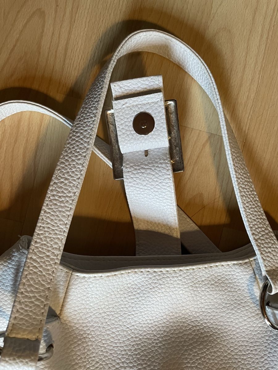 Taschen für Damen: Weisse Y2k Baguette Schultertasche – Gebraucht aus Gerzensee von younatp 3