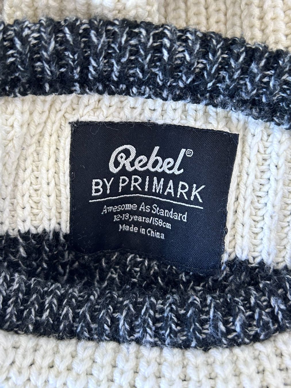 Primark Maglioni & Felpe: Primark Jumper with Stripes – Usato da St. Gallen venduto da look-twice 4