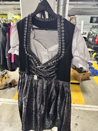 Haus Huberts Dirndl, schwarz Gr. 46 - Top Zustand!