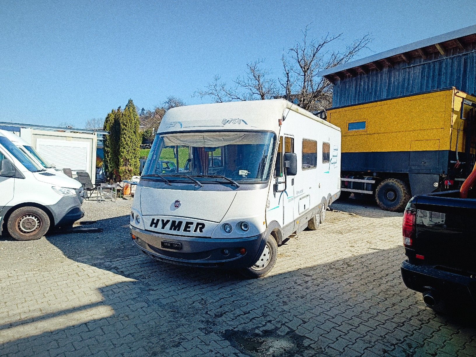 Hymer Camping Fahrzeuge: Hymermobil wohnmobiel – Gebraucht aus wittenbach von frisen