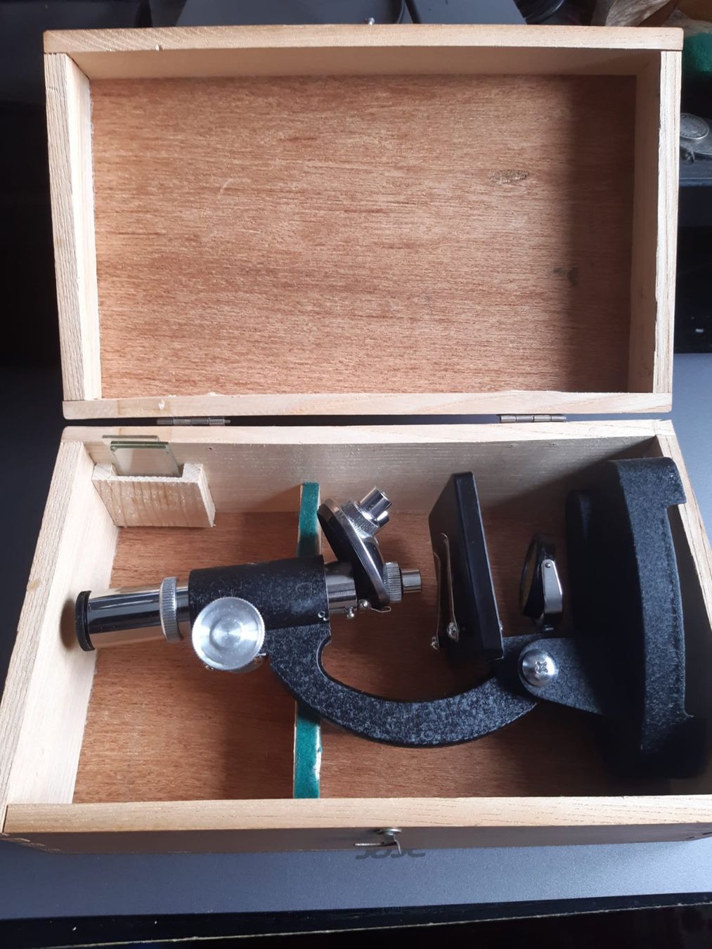 Microscopi: Vintage Microscop – Usato da Frick venduto da kyb_yq8h 1