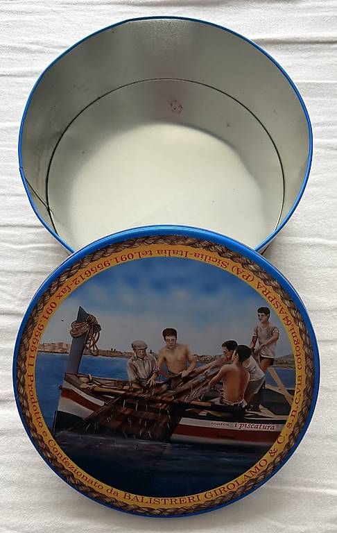 Barattoli: Runde Blechbüchse B 32cm x H 13cm – Usato da Wallisellen venduto da pie_mf67