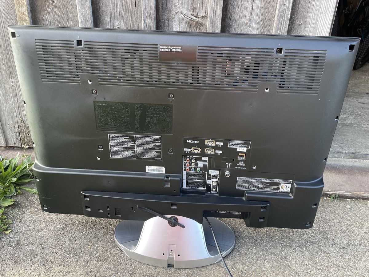Televisori: Flachbildfernseher Panasonic Viera TV, – Usato da Wattwil venduto da Parase 4