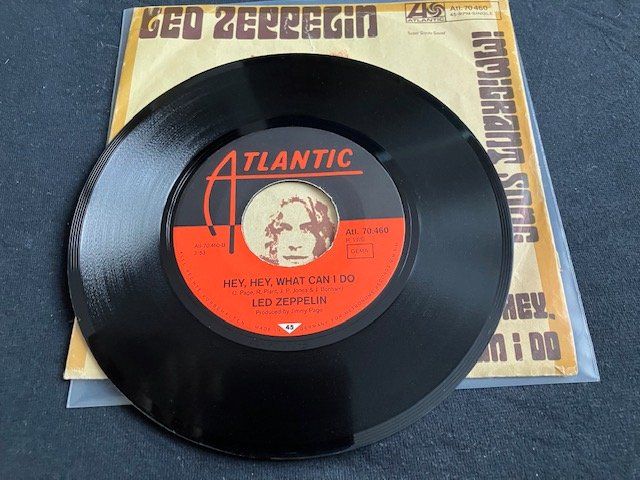Dischi in vinile: Led Zeppelin – Usato da Aarwangen venduto da Jukebox3 5