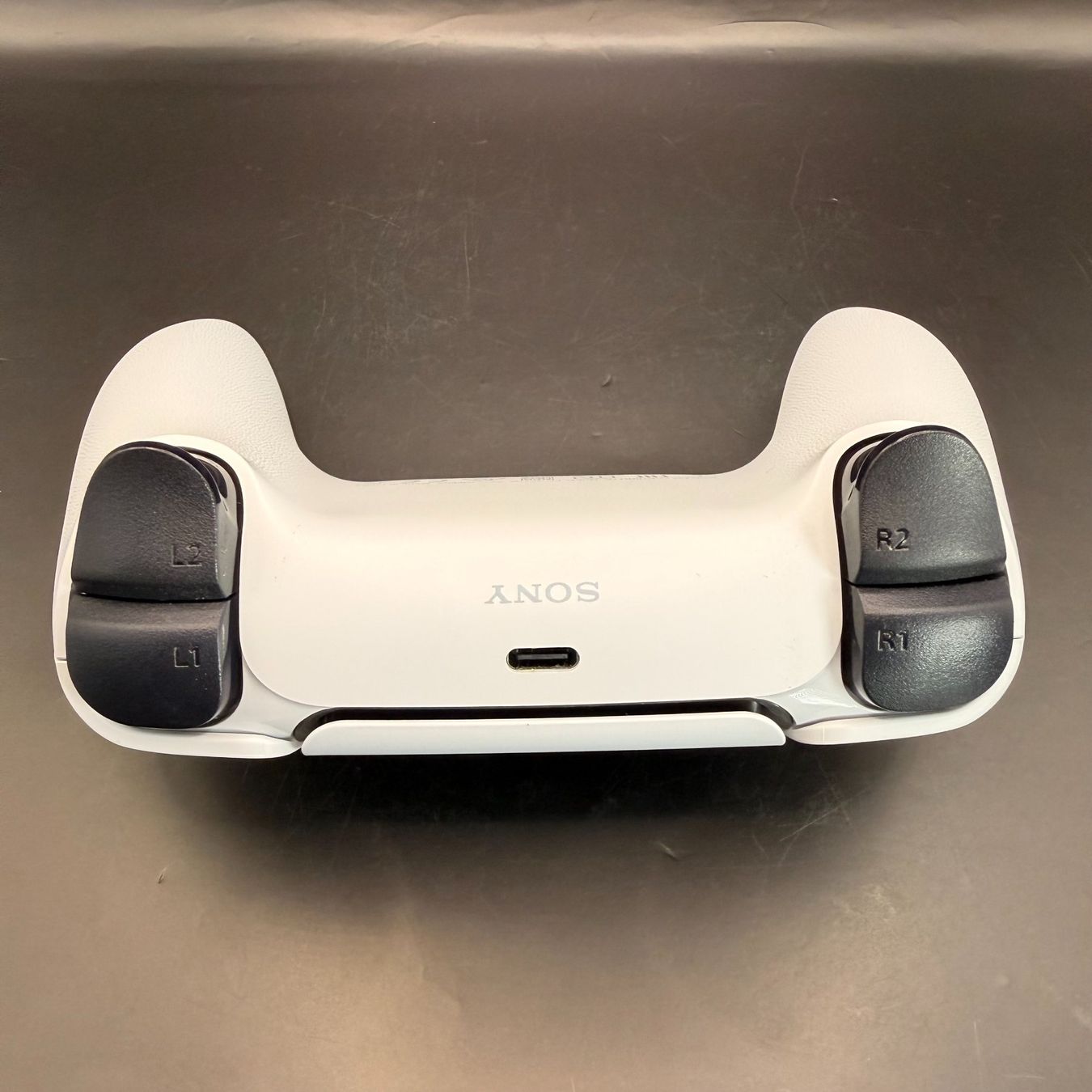 Sony Controller: PlayStation 5 DualSense Controller Weiss/Schwarz – Usato da Düdingen venduto da Nerdworld 2