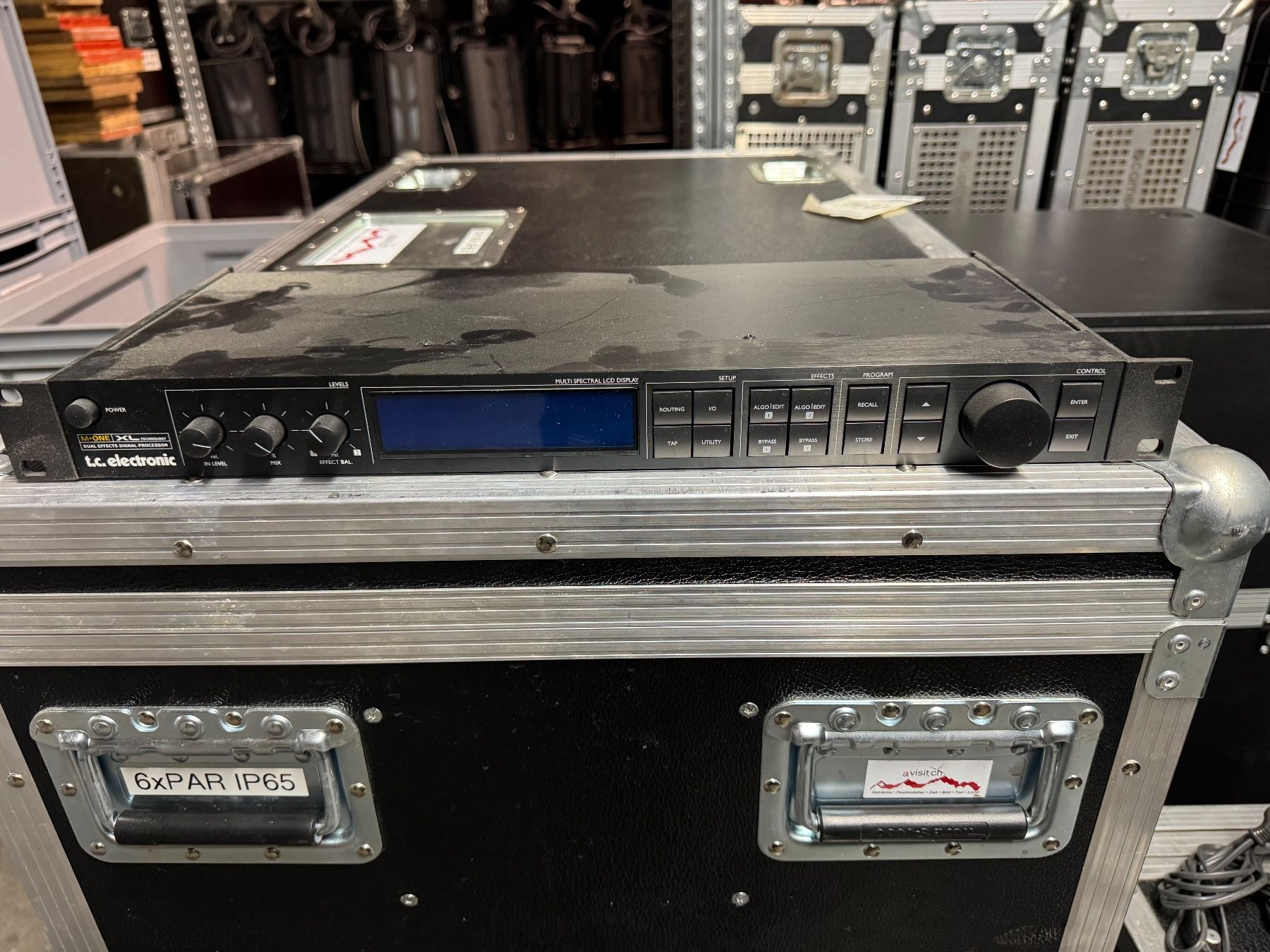 TC Electronic Equalizzatori: TC Electronic M-One Effektprozessor – Usato da Oberdorf NW venduto da AndotechnicsGmbH