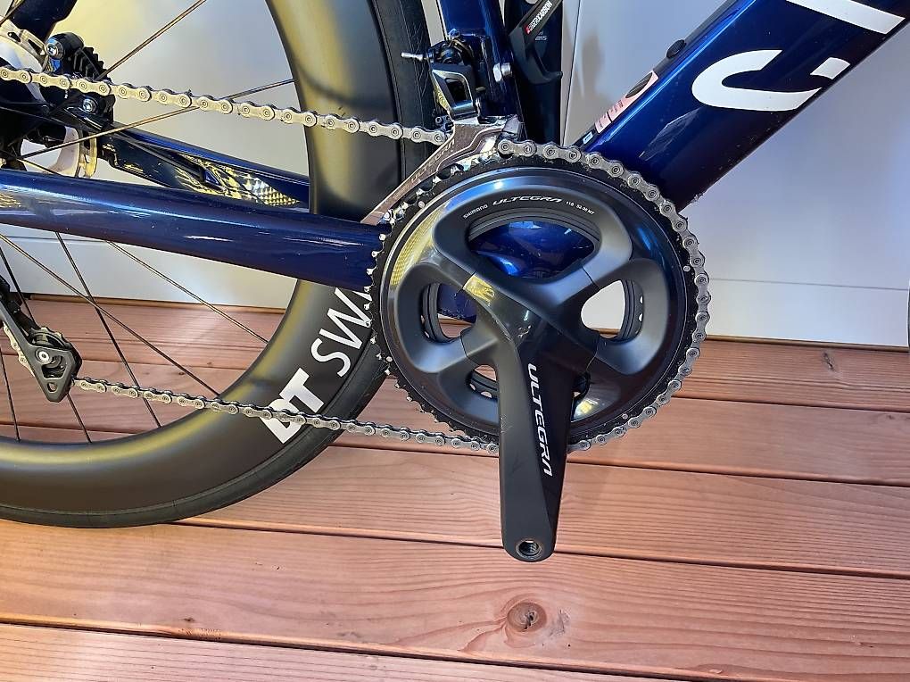 Canyon Biciclette: Aeroad CF SL 8 Disc 2022 Grösse L Aero Rennrad – Usato da Kriens venduto da jer_f6yy 1