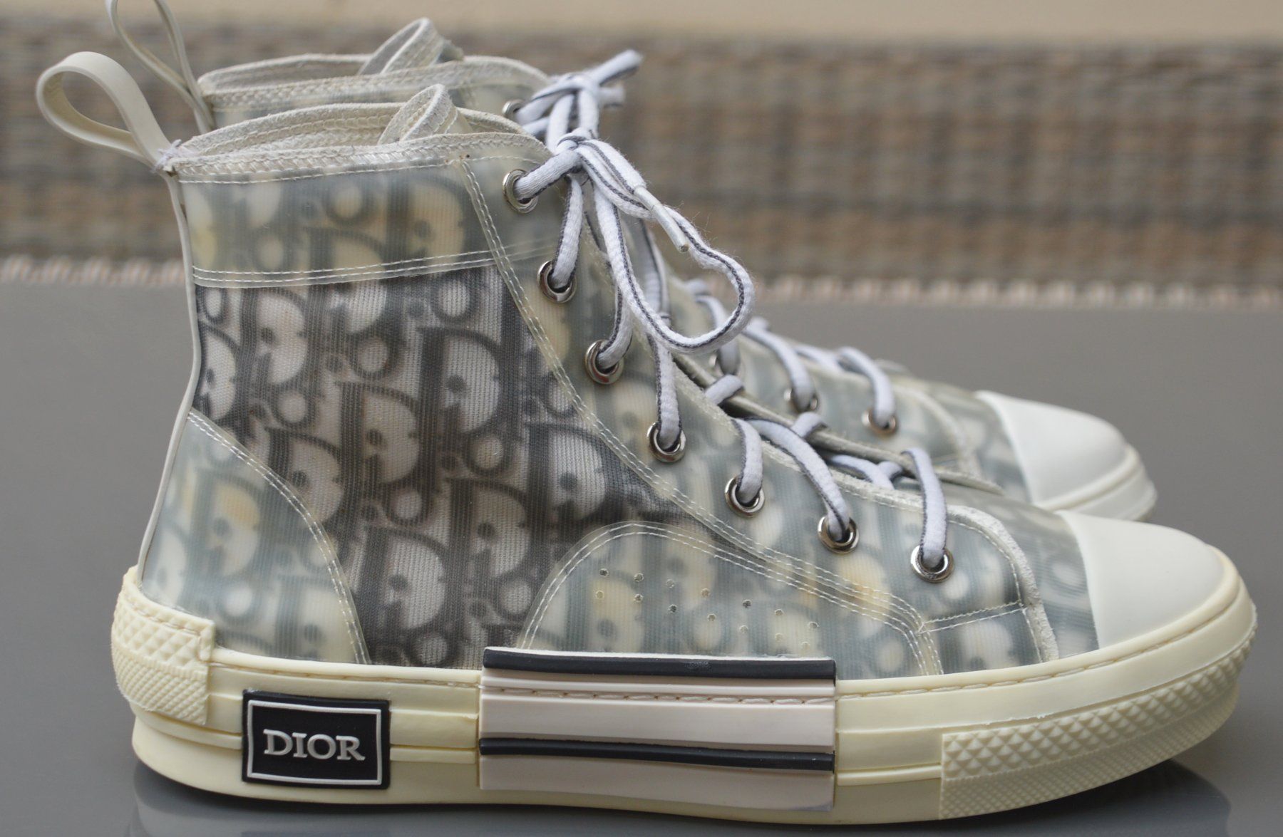 Dior Herrenschuhe: Sneakers Christian Dior . 38 – Gebraucht aus Collonges von Auganien