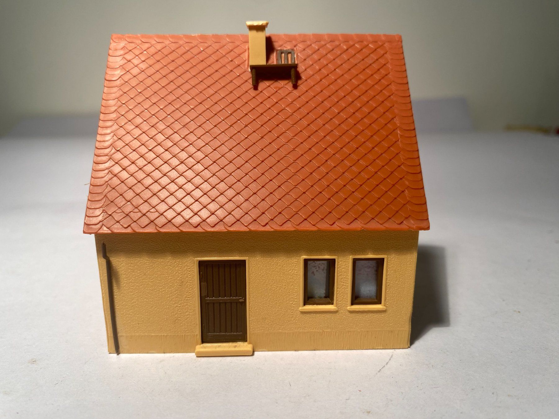 Modelleisenbahnen: Einfamilienhaus Spur H0 – Gebraucht aus Buchrain von Modellbahn11 3