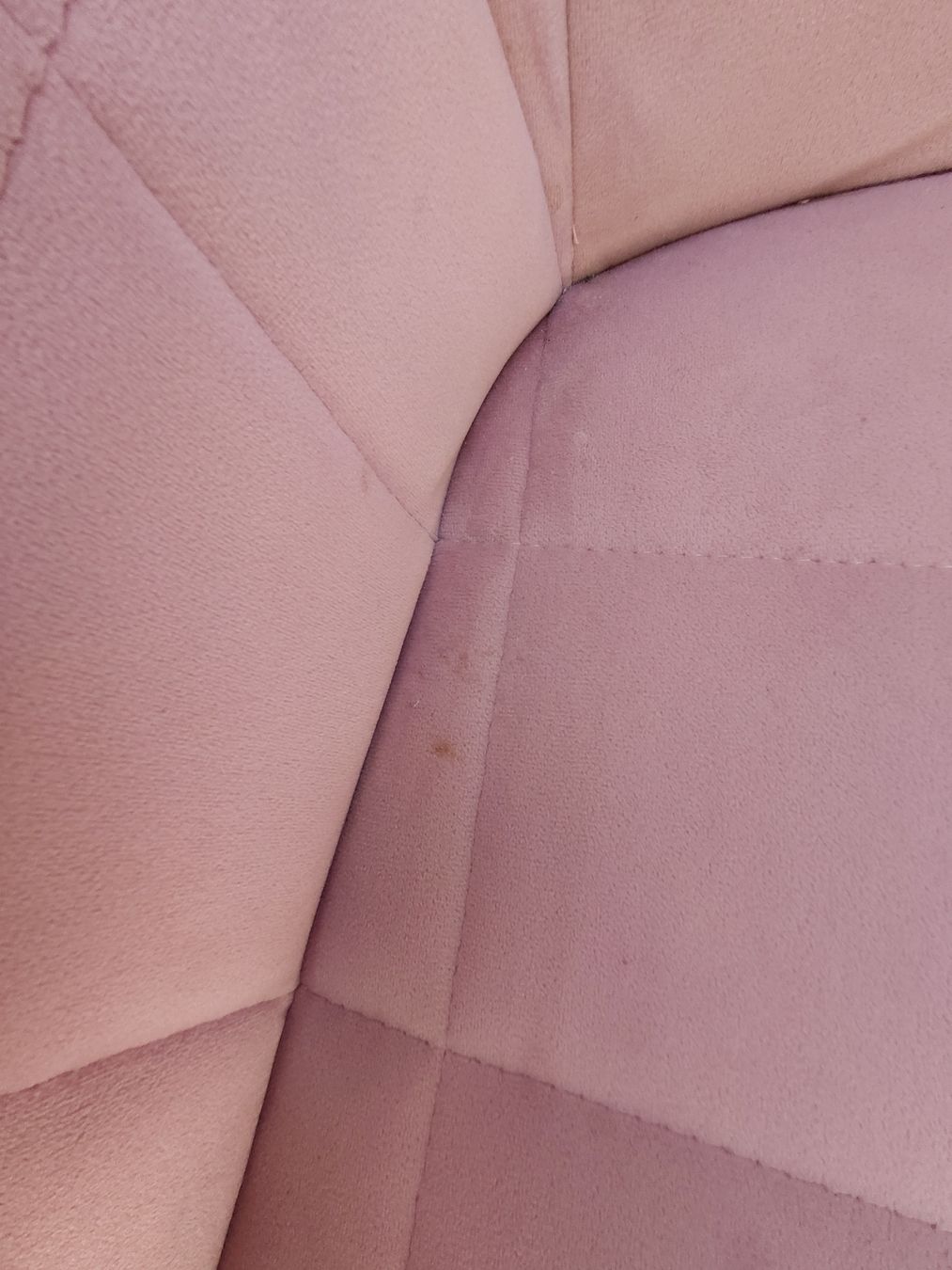 Stühle: Pinker Stuhl  – Neu (gemäss Beschreibung) aus Beinwil SO von bol01 2