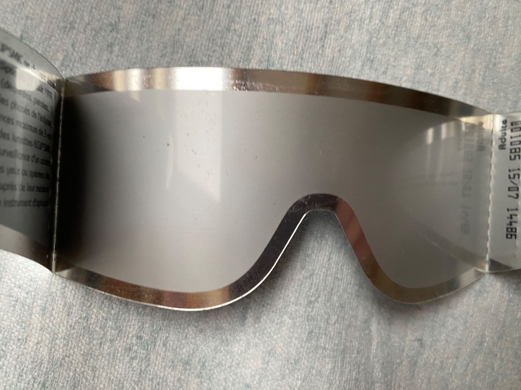 Lunettes & Verres: Lunette éclipse solaire envoi courrier A – D'occasion à Plan-les-Ouates par Asolo22 1