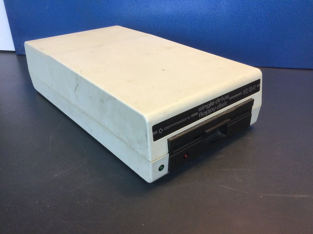 Altes gebrauchtes Commodore VC-1541 Floppy Disk Drive (Gebraucht) in ...