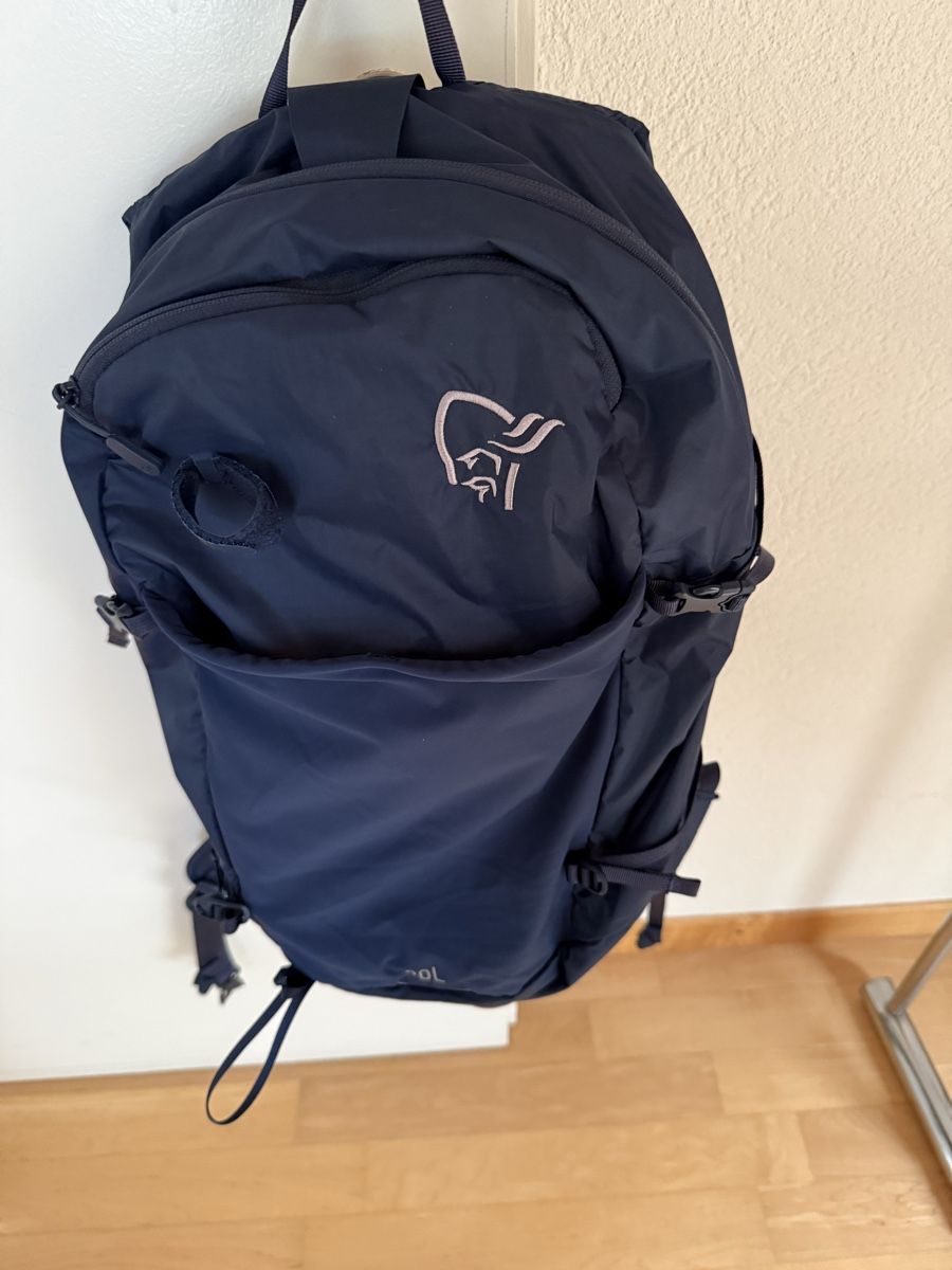 Norrøna Zaini: Norrona Rucksack – Nuovo (secondo la descrizione) da Jegenstorf venduto da mammut02