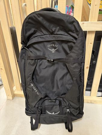 Osprey Farpoint 70 inkl. Tagesrücksack