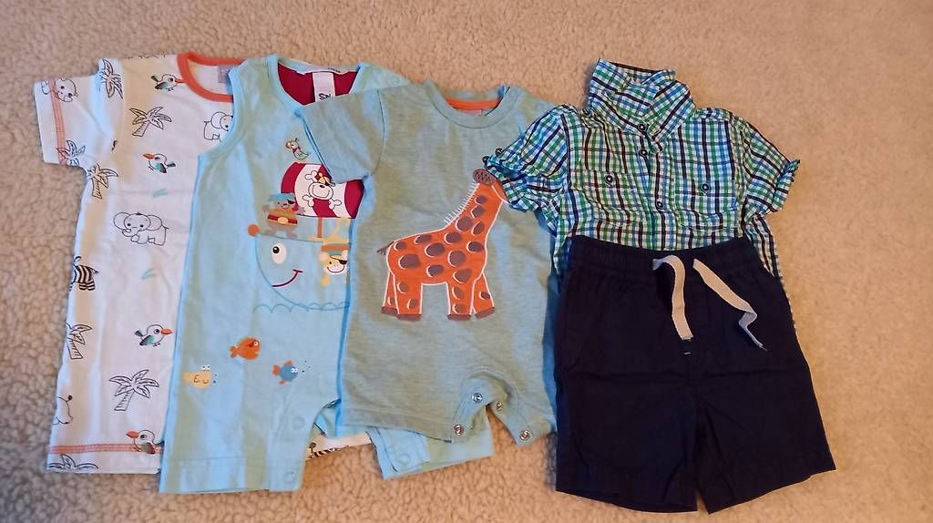 Lotti & Set di vestiti: Kleider Sets, Gr. 62 – Usato da Wattwil venduto da Rainbow412 1