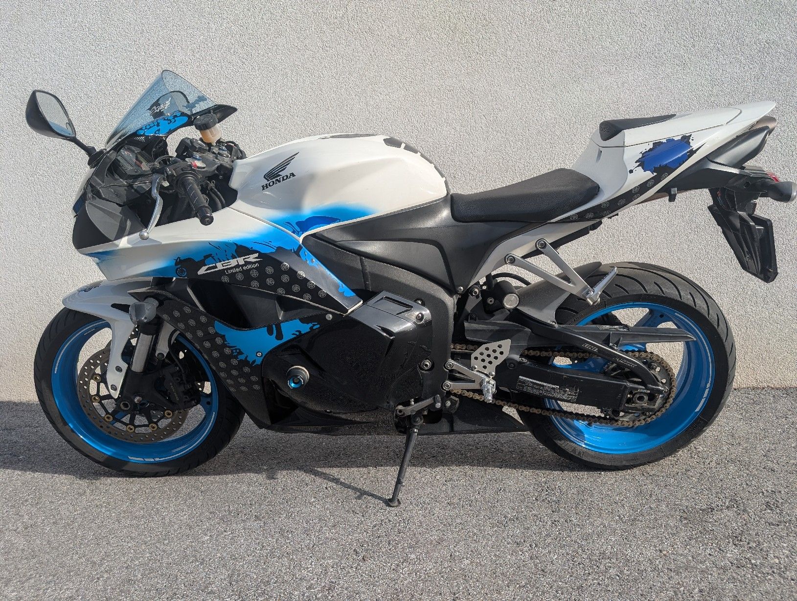 Honda Strasse: HONDA CBR 600 RR Limited Edition - 27'000 km – Gebraucht aus Sierre von Dorianex6 1