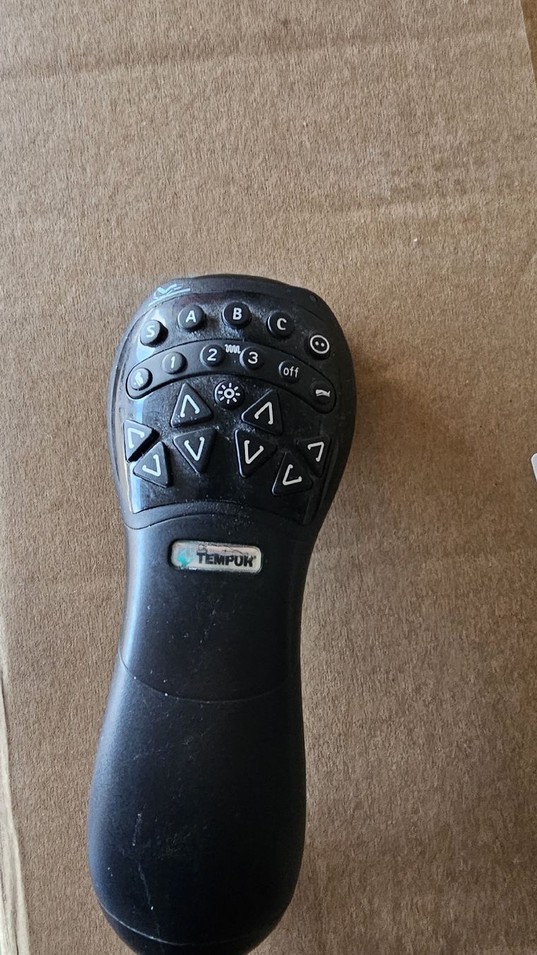 Lattenroste: Sommier électrique TEMPUR  – Gebraucht aus Perroy von bar_r6t2 2