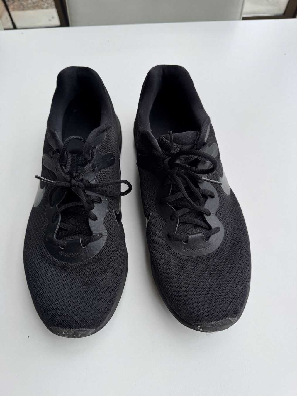 Nike Scarpe da uomo: Nike Turnschuhe schwarz Gr. 46 – Usato da Bremgarten b. Bern venduto da misscello