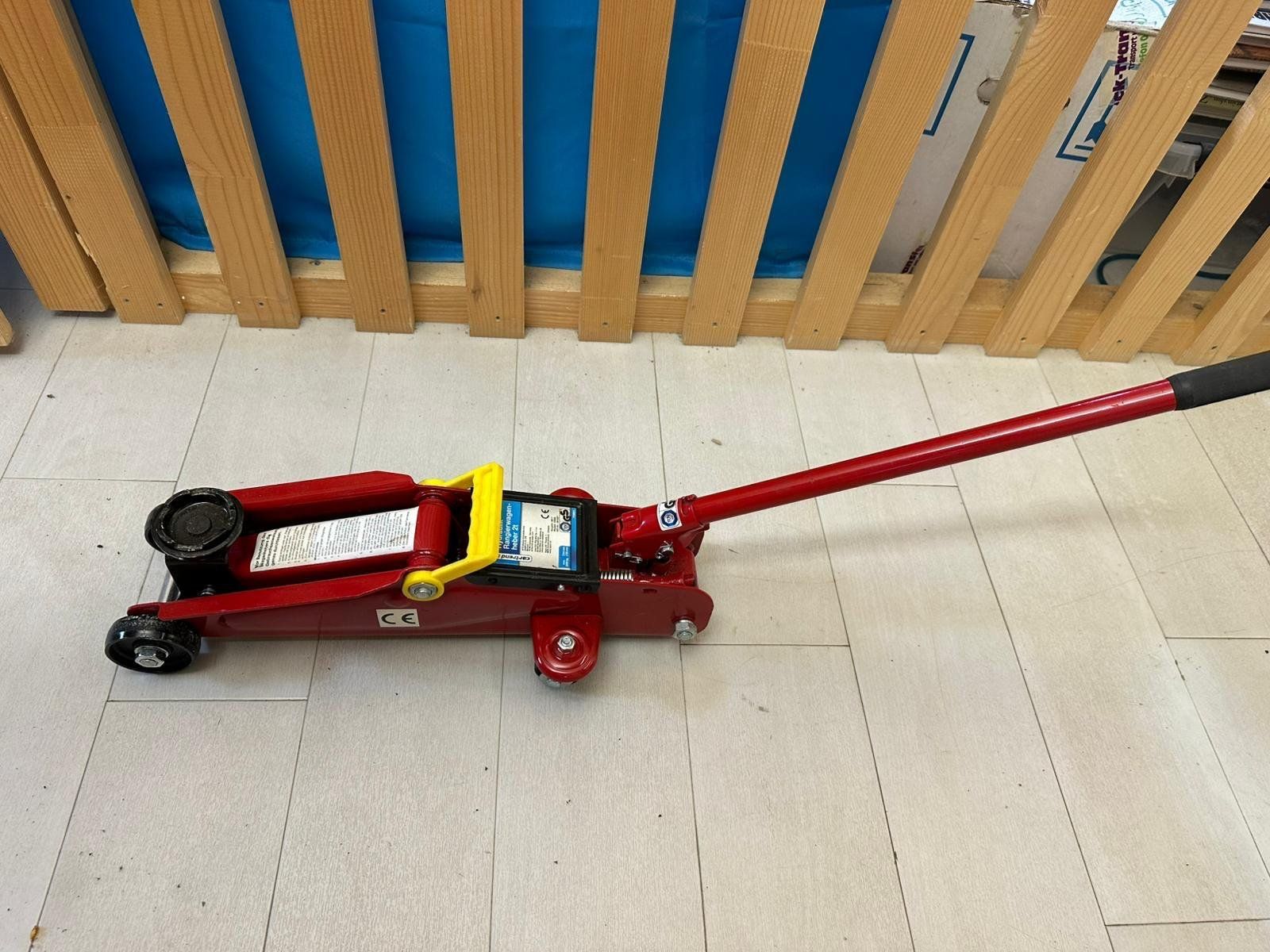 Alle Werkzeuge: Hydraulik-Rangierwagenheber 2t – Gebraucht aus Zürich von mil_d5v9 4