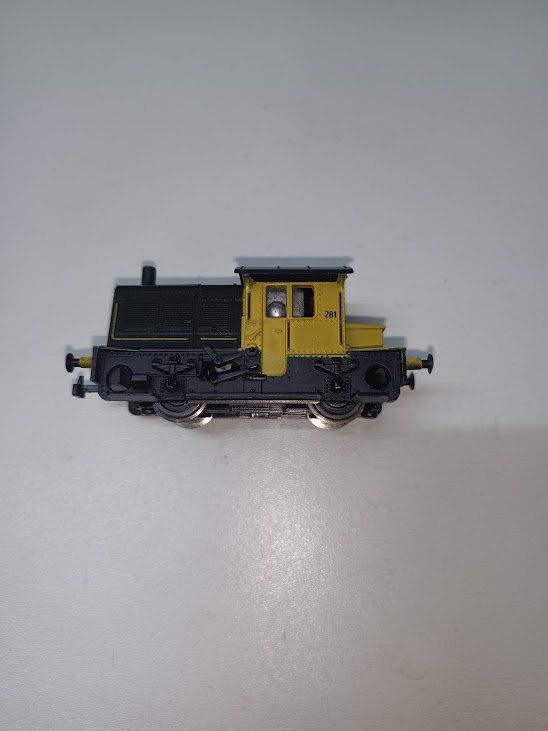 Modellini di ferrovie: 4  Diesel lok – Usato da Amlikon-Bissegg venduto da Bienenlok 2