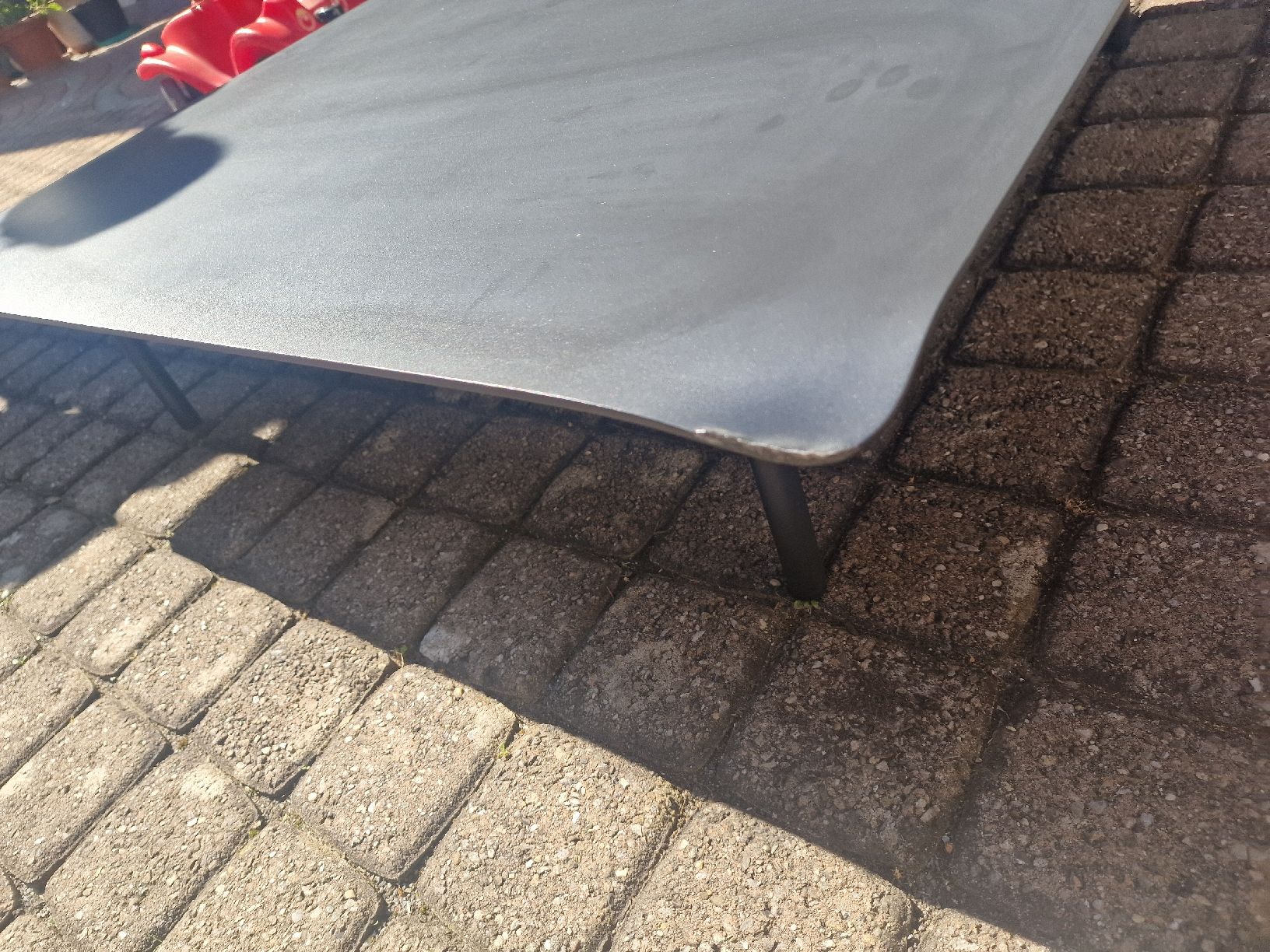 Tavoli: Boca table basse alu – Usato da Münsingen venduto da Hippikoch 2