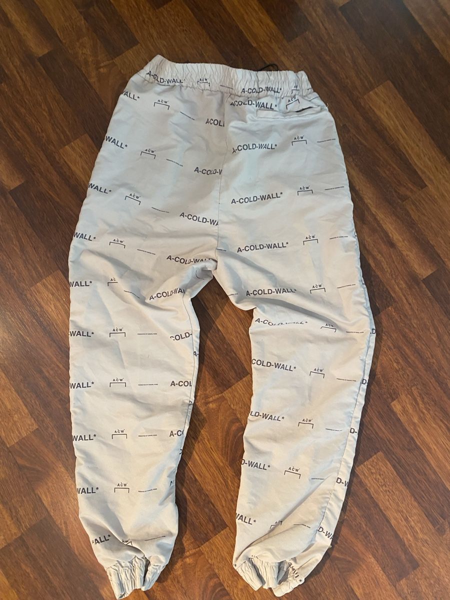 Hosen: Trackhose – Gebraucht aus Holderbank AG von leooo.sie 1