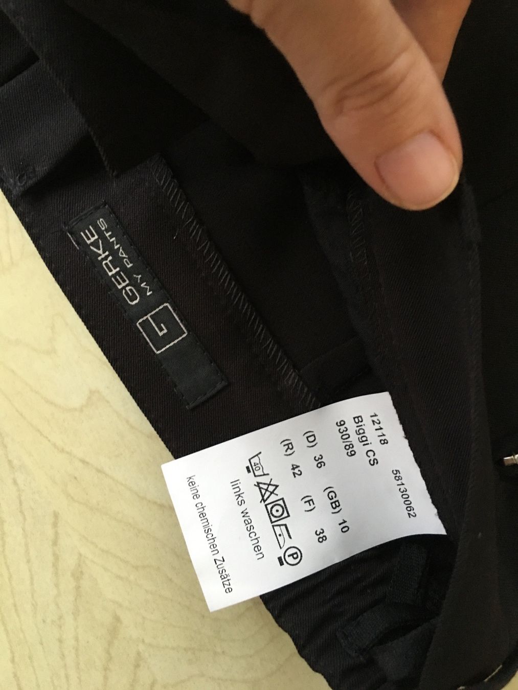 Pantaloni: NEU, Schwarz hose von Gerke, gr.36 – Nuovo (secondo la descrizione) da Zug venduto da Marika33 2